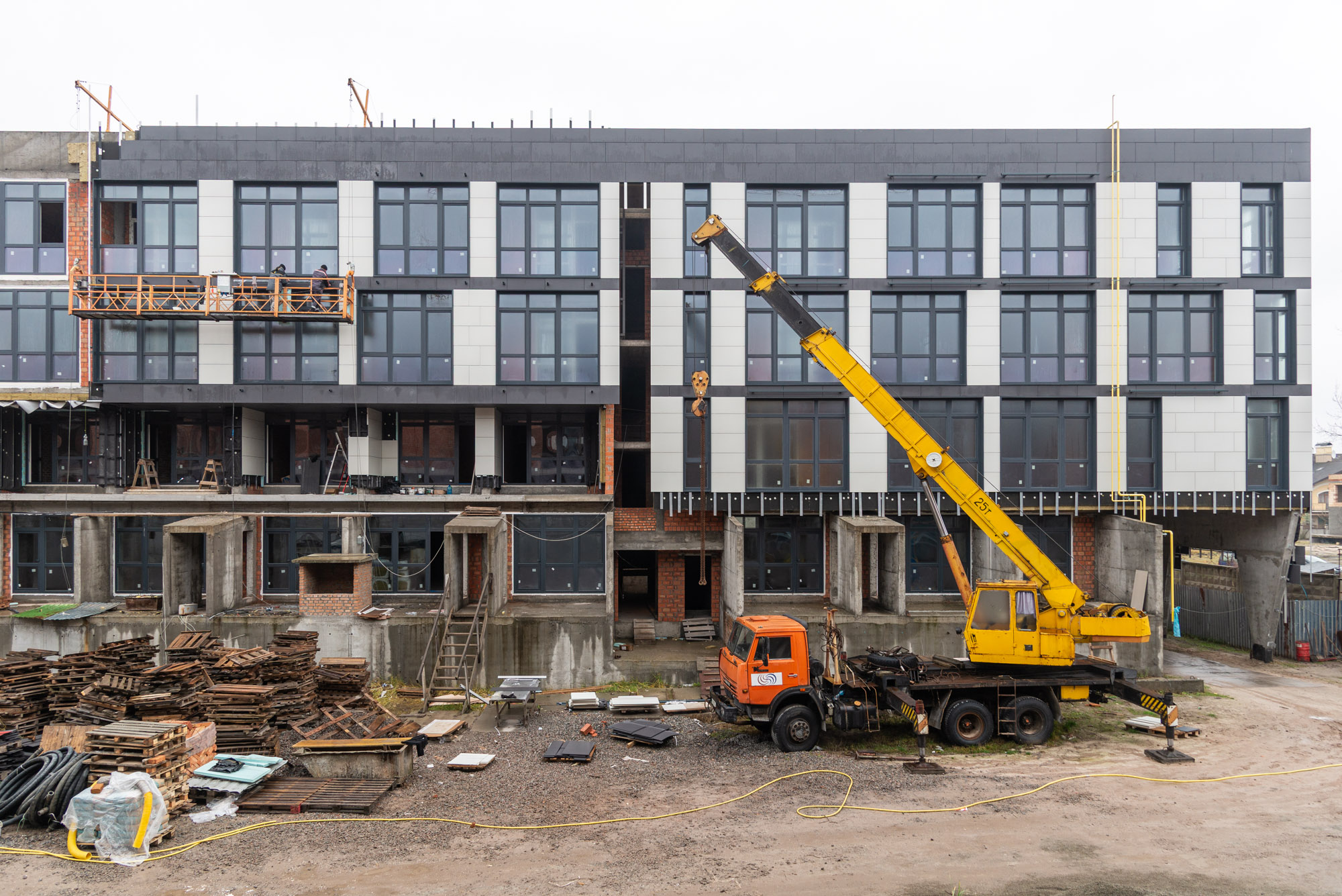 Хід будівництва ЖК Luxberry lakes & forest грудень  2025